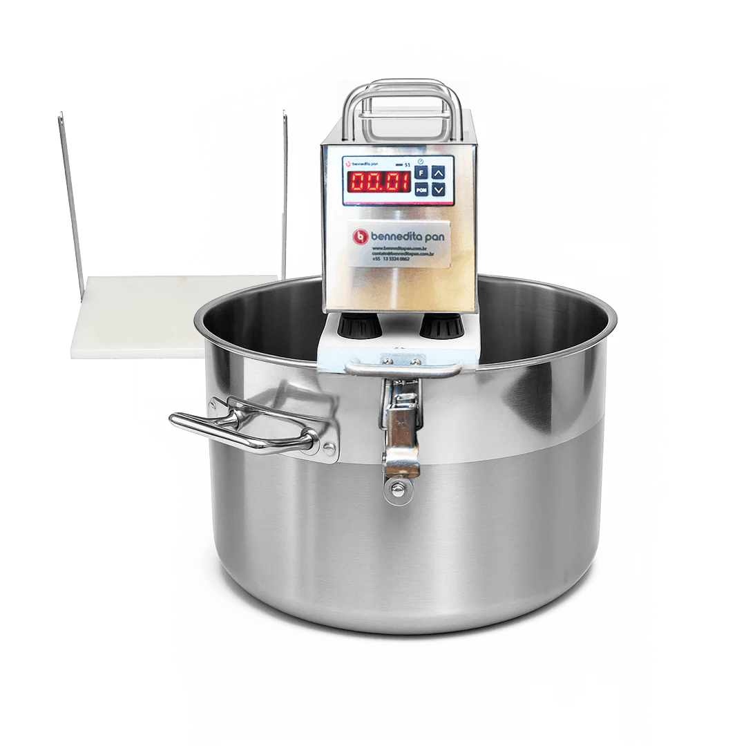 MEGAPLUS 22L Panela Automática Bivolt